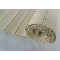 Vista persiana pvc lateral.