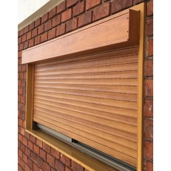 Con cajón pino nudo