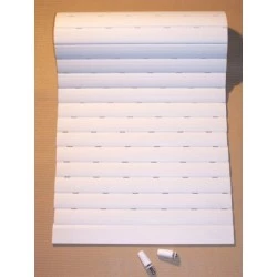 Vista frontal persiana pvc mini blanco.