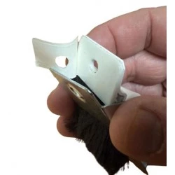 Cepillos con adhesivo para fijarlos